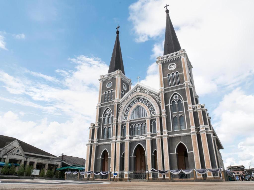 Chanthaburi Center Exterior foto